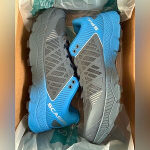 Scarpa Ultra Spin Men's Athletic Shoes in Blue and Gray